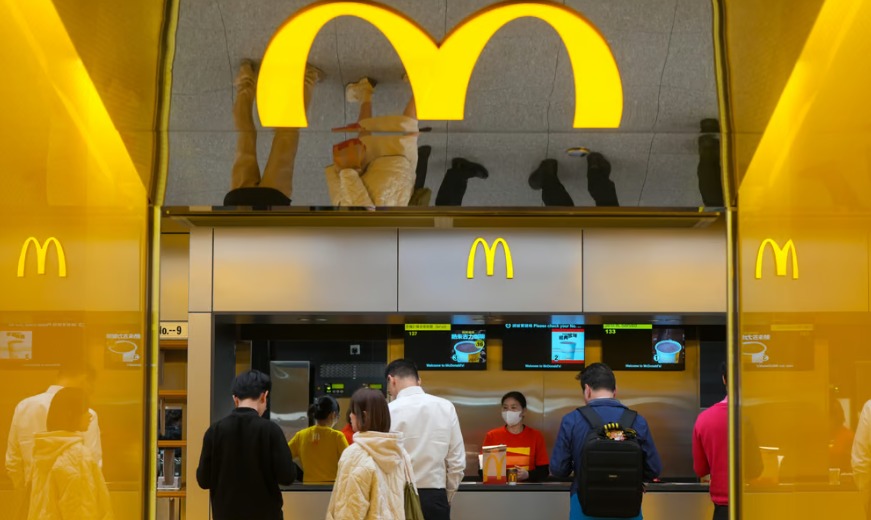 Burger Udang McDonald’s Mendadak Hilang dari Menu Hong Kong, Ada Apa?